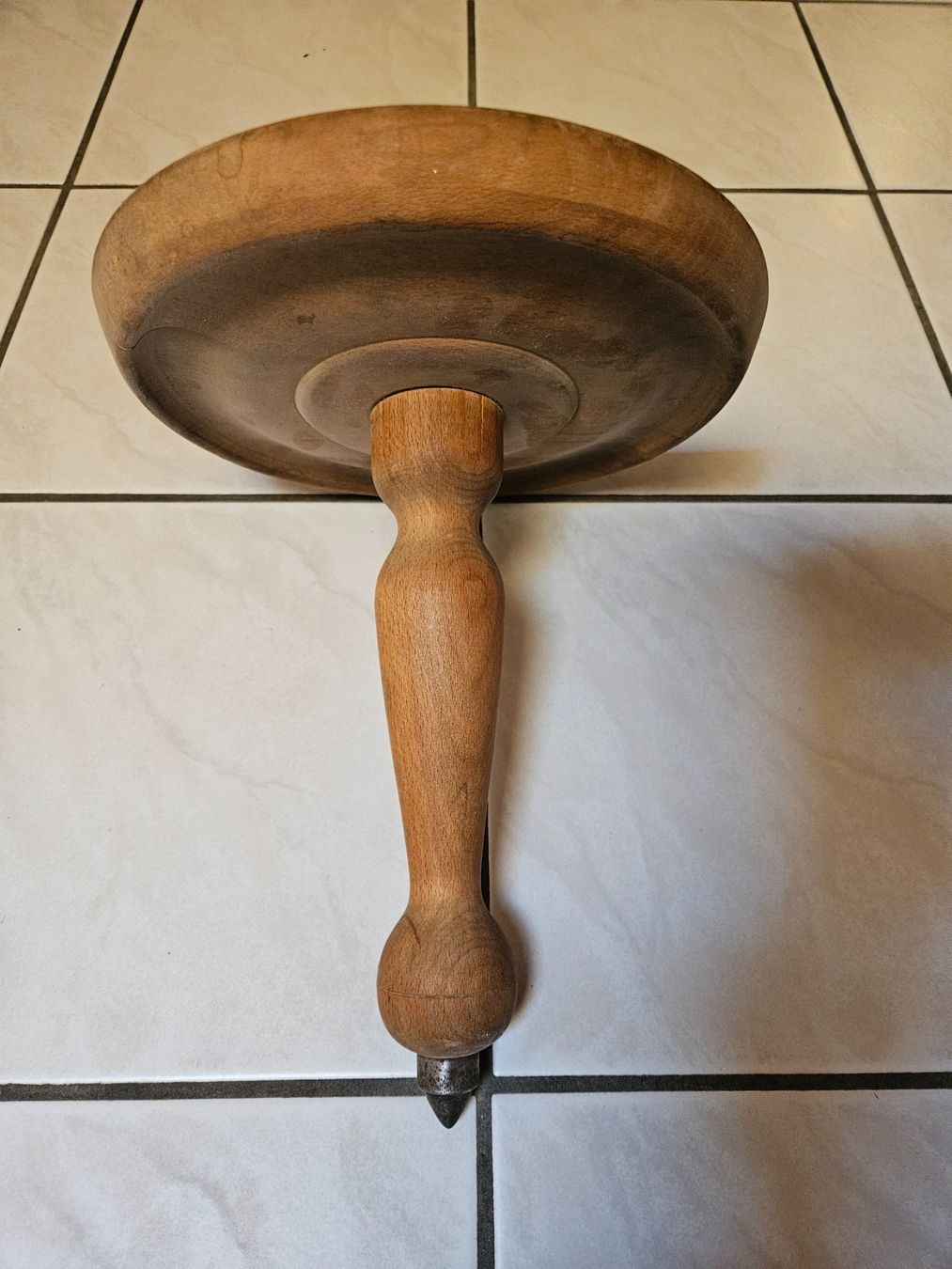 Sgabelli: Melkschemel / Melkstuhl – Usato da Münchwilen AG venduto da pel_y9jx