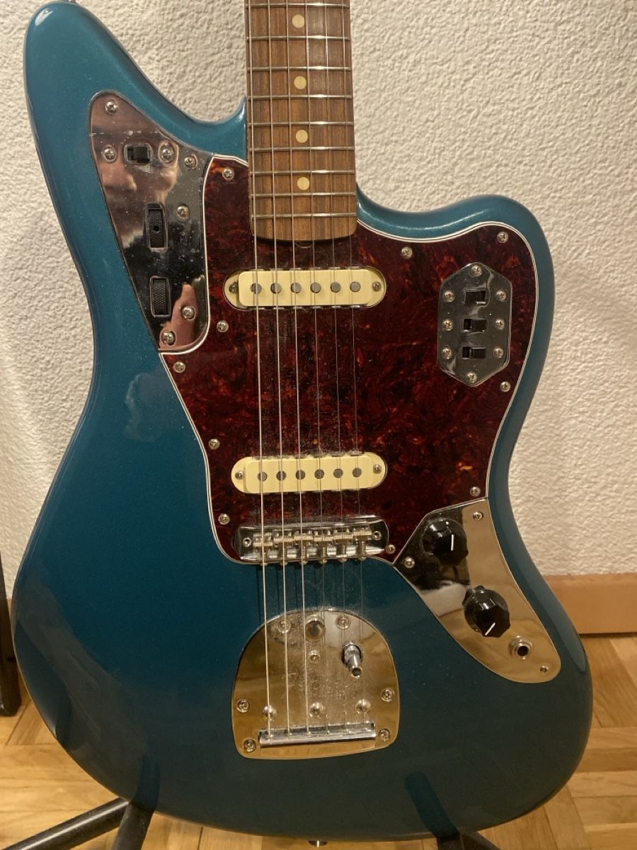 Strumenti musicali: fender vintera jaguar – Usato da bern venduto da Bdim9 2