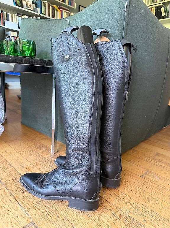 Jambières & Bandages: Bottes d'équitation – D'occasion à Gland par kholderegger