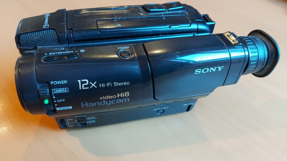 Sony CCDTR650E Camcorder Hi8 Kaufen auf Ricardo