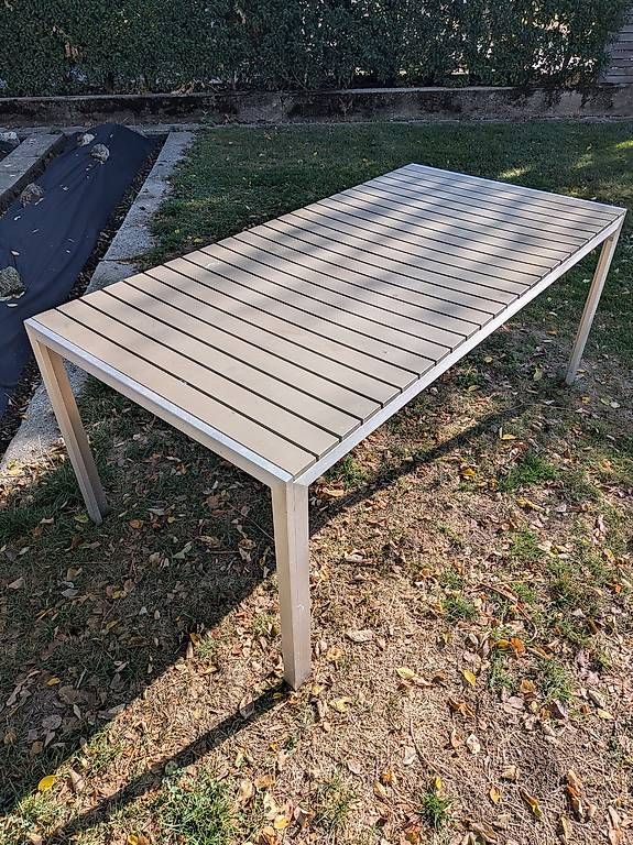 Tische: Gartentisch – Gebraucht aus Aarau Rohr von j-meal 1