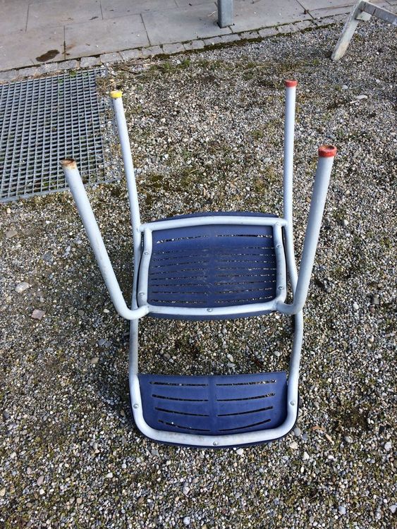 Gartenmöbel, Rundtisch mit 5 Stühlen Kaufen auf Ricardo