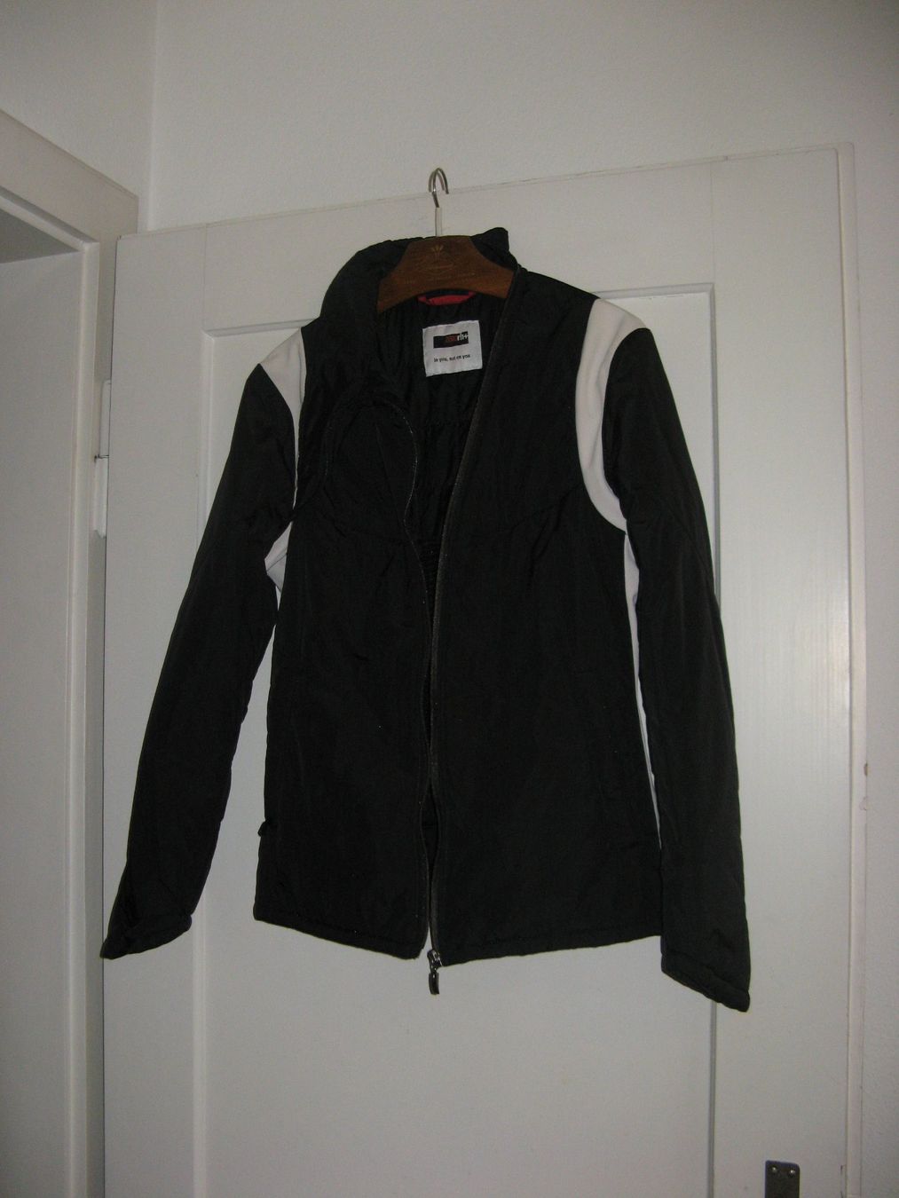 Vestes: Zero rh+ Winterjacke Gr. M – D'occasion à Zürich par apil