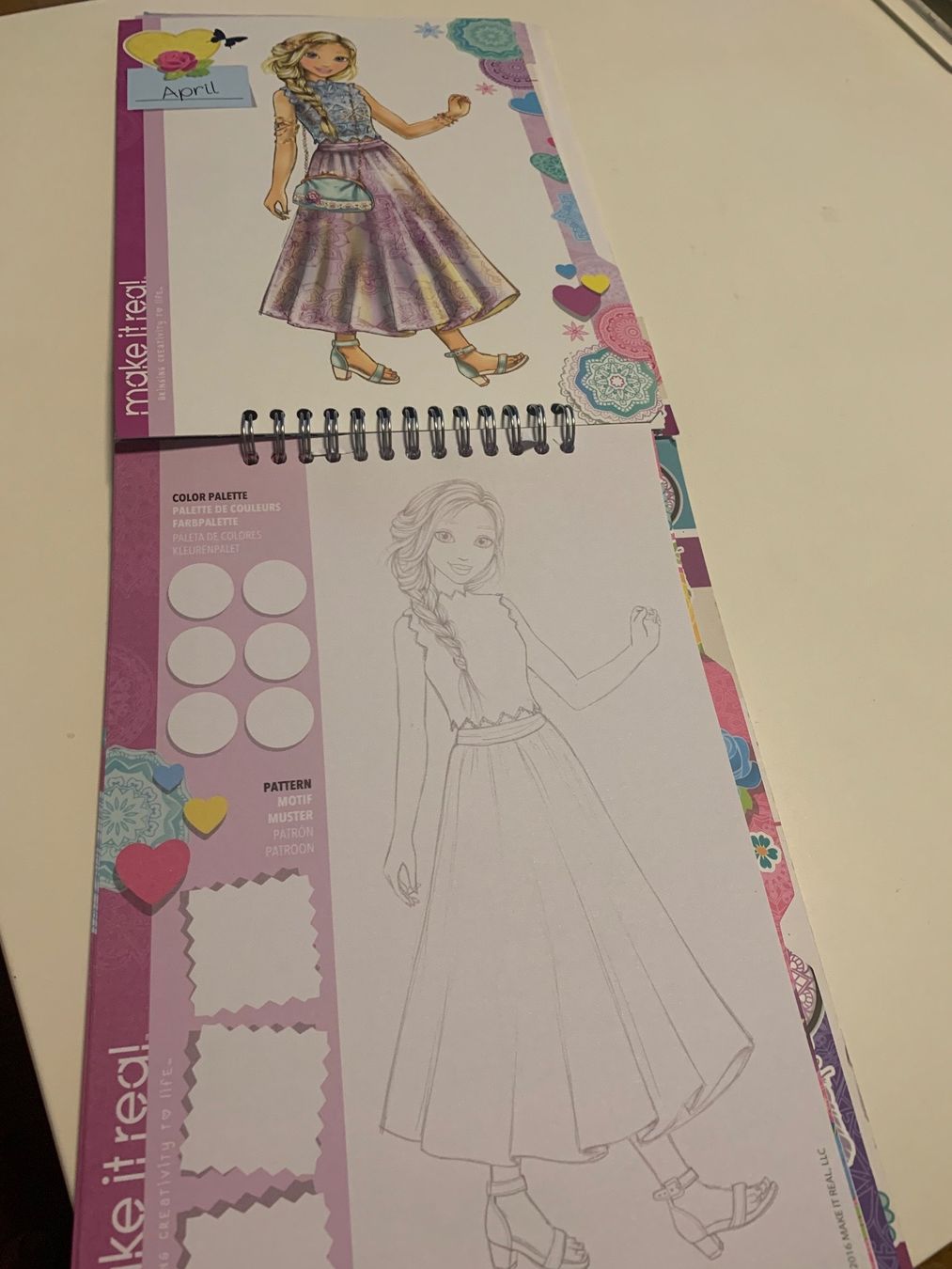 Bücher: ♥ Designer Collection make it real! Modedesign Skizzenbuch – Gebraucht aus Beromünster von msklef 7