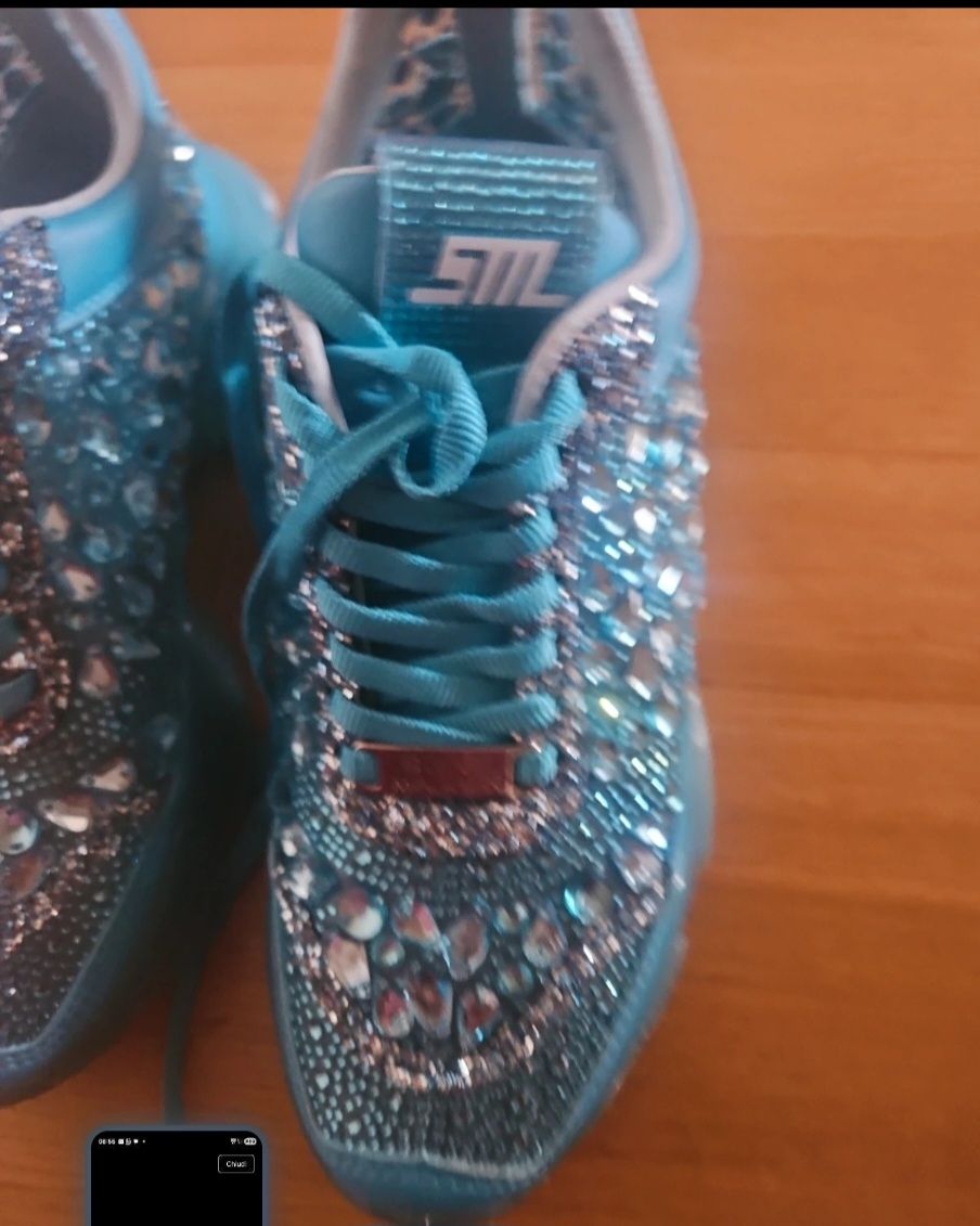 Steve Madden Scarpe da donna: sneakers Steve Madden – Usato da Luzern venduto da Dan_8m79 1