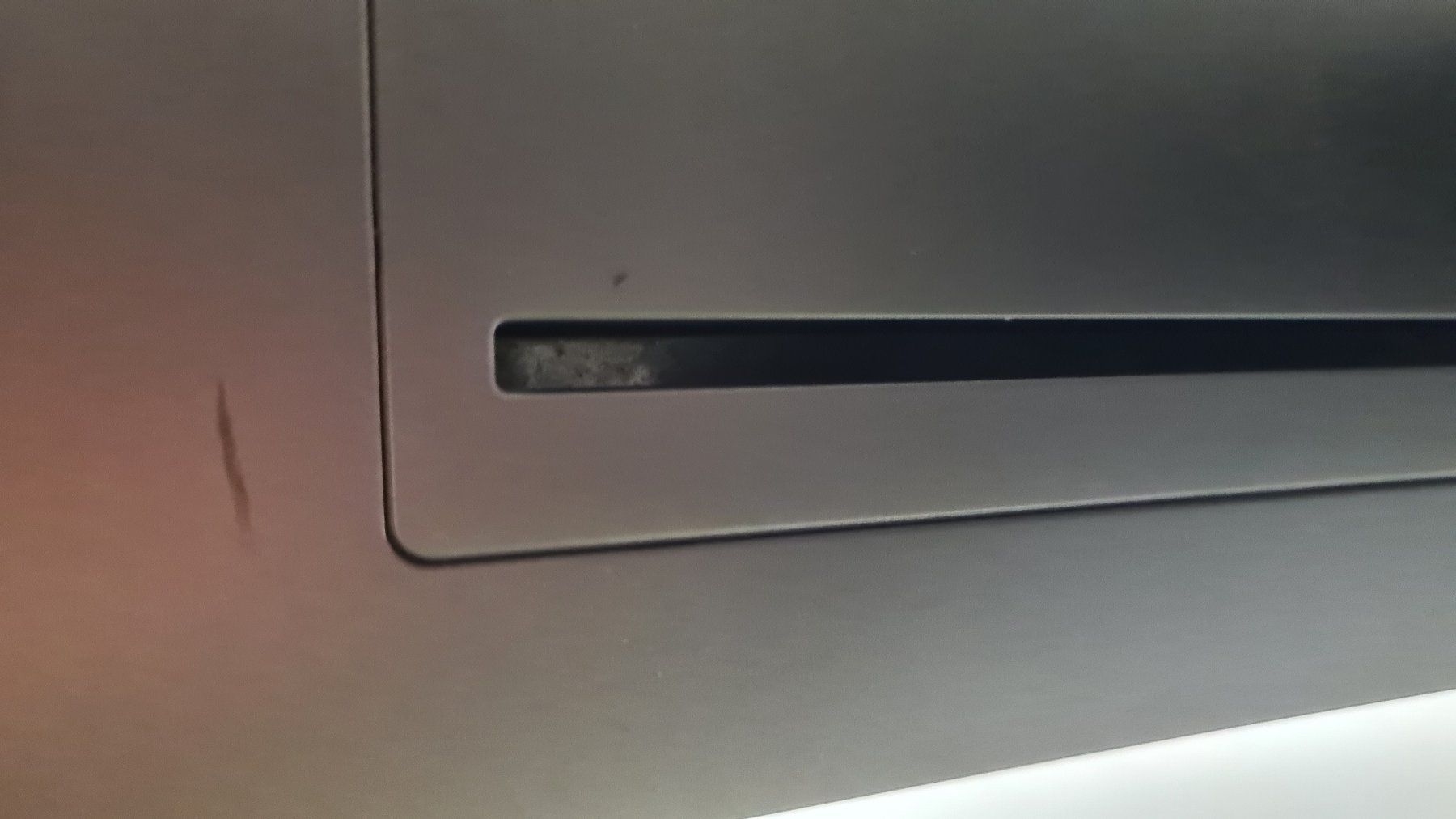 Hewlett Packard Monitore: HP E240 Monitor – Gebraucht aus Zürich von HalsundbeinbruchFilm 5