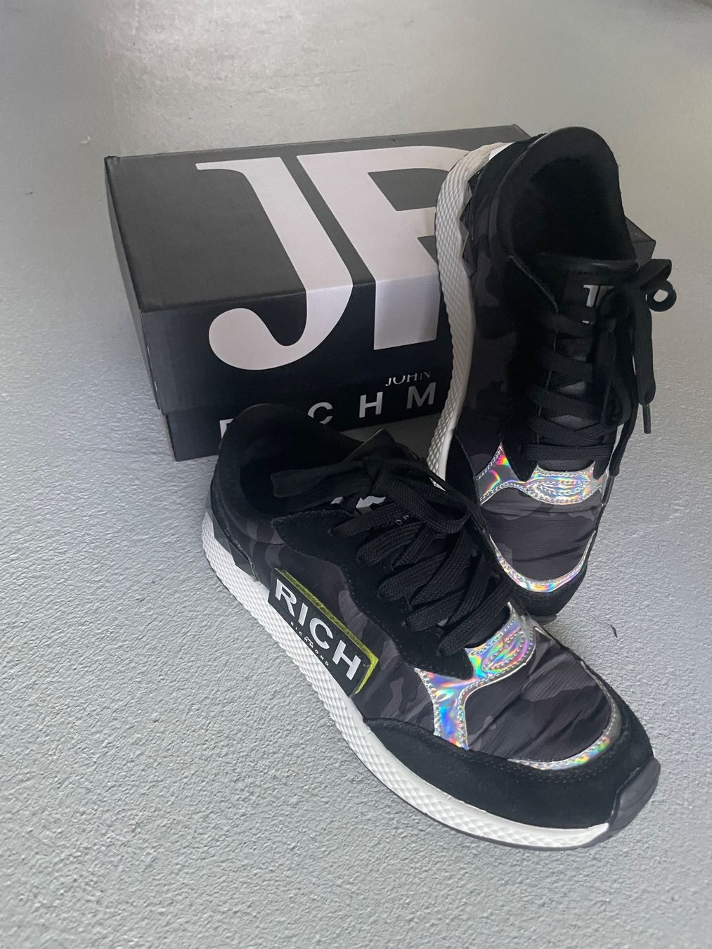Scarpe da donna: Sneakers John Richmond Gr. 38 – Usato da Wallisellen venduto da Rally68