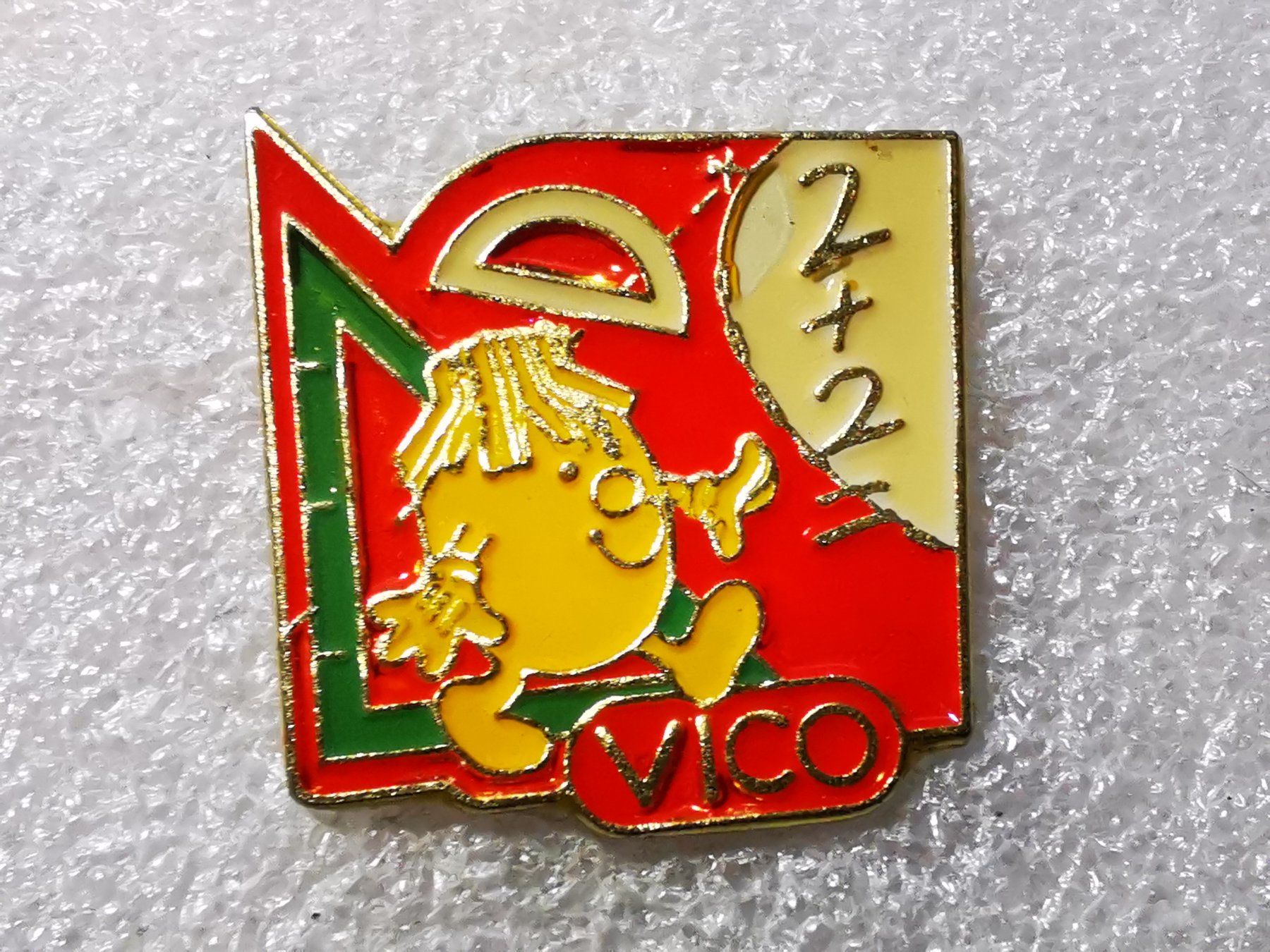 Placchette & Badge: Ansteckpin 61: Vico – Usato da Oppligen venduto da Pin-Fall-Shop