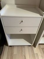 Arbeitsmöbel mit Schubladen und Rollen für Kosmetikstudio