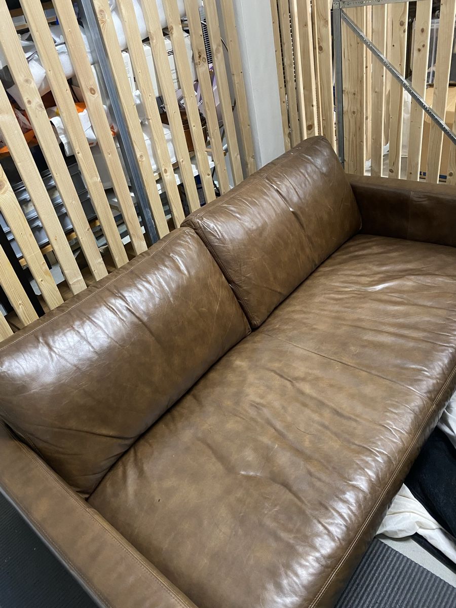 Divani: Brown Leather Sofa - Stylish and Comfortable Seating! – Usato da Zürich venduto da ana_m6d2 2