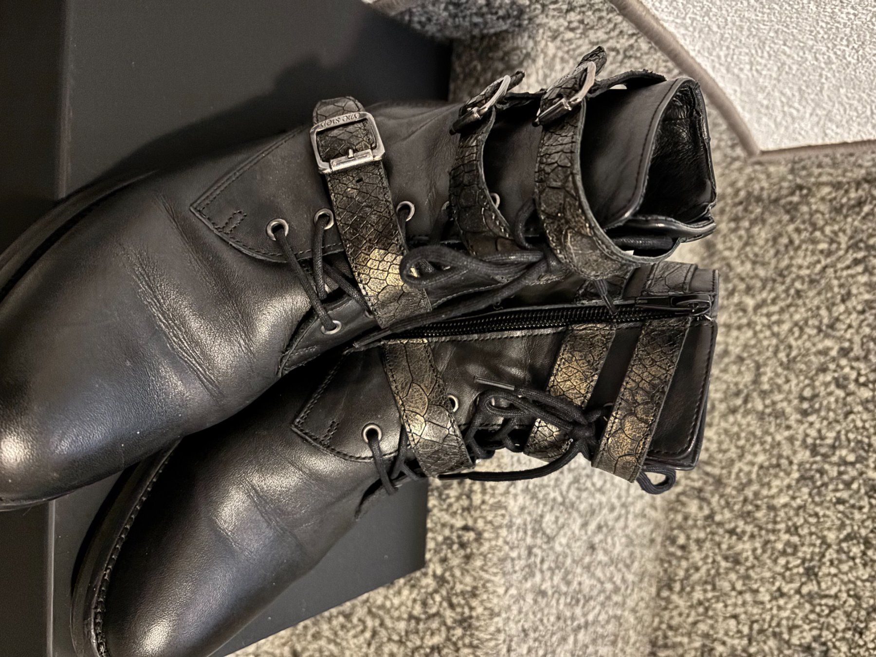 Scarpe da donna: ONE STEP DAMEN BOOTS – Usato da Fällanden venduto da alz_9x7q 1