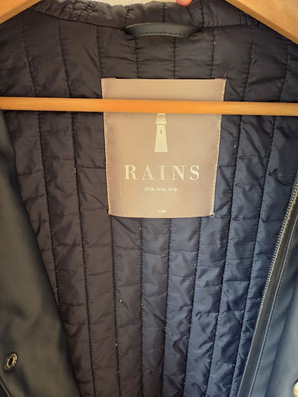 Rains Cappotti: Veste imperméable Rains taille L – Usato da Lausanne venduto da rafaelrv 1