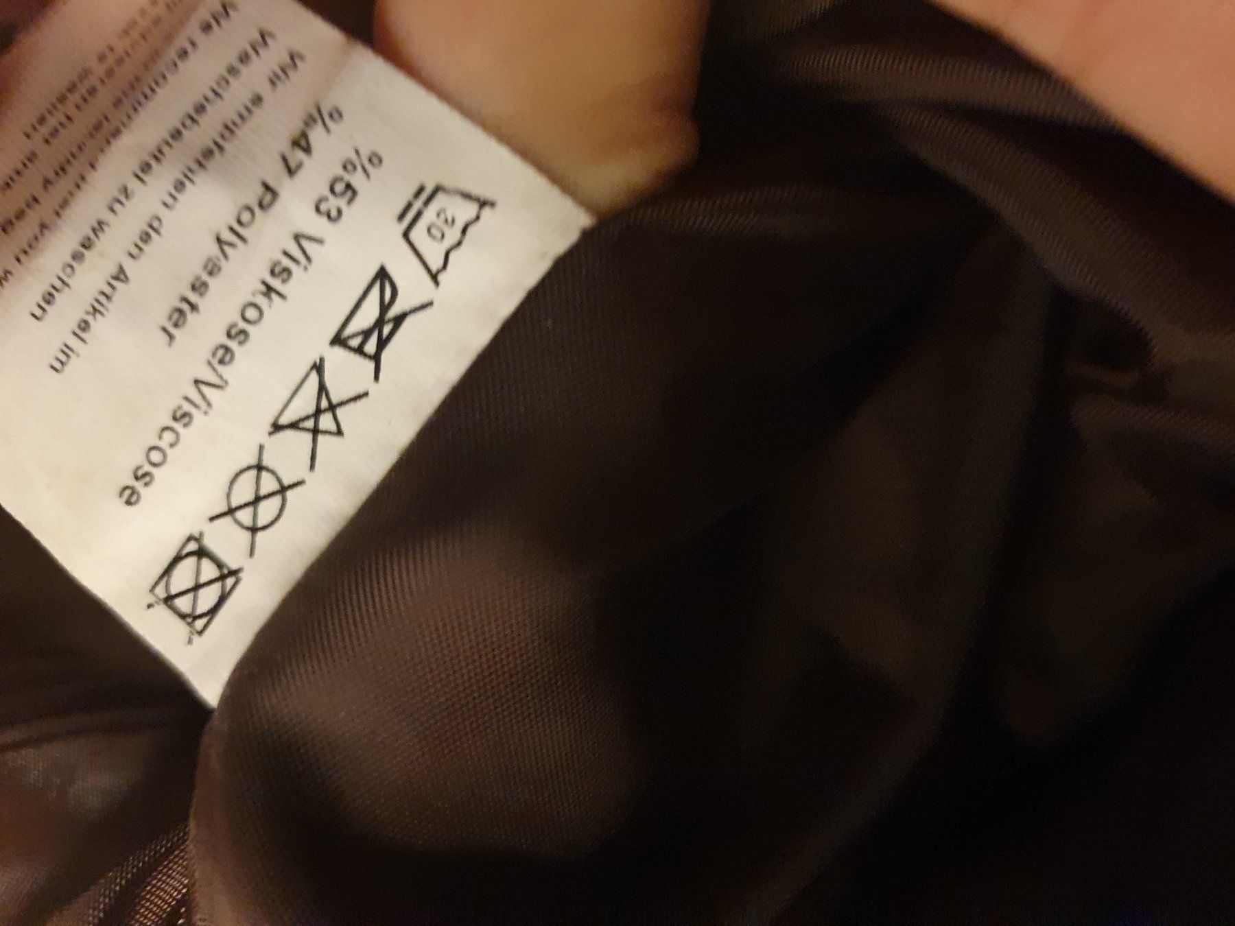 Bonita Completi & Tailleur: Anzug Blazer und Rock gr. M – Usato da Thalwil venduto da Briscolina 4