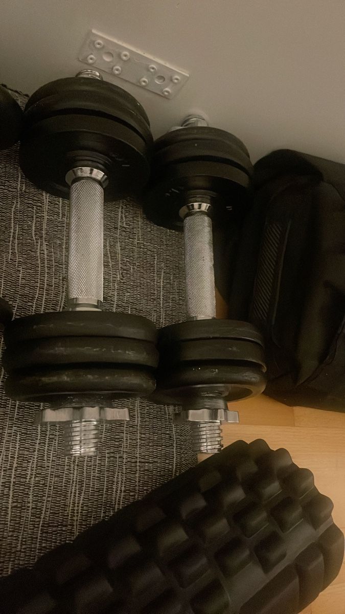 Poids & Haltères: Adjustable Dumbbell – D'occasion à Luzern par sli_zd8q