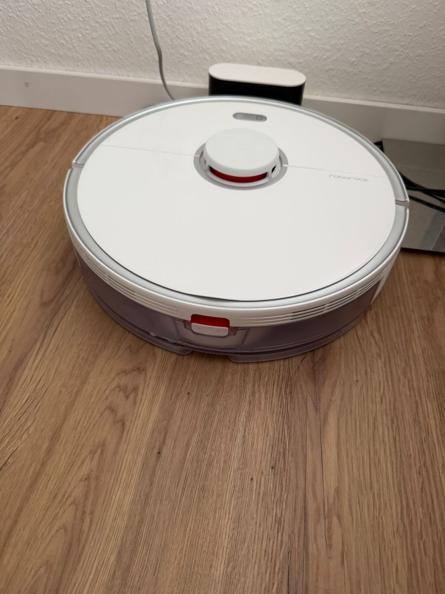 Roborock Aspirateurs & Accessoires: Roborock S5 Max  – D'occasion à Allschwil par diz_6t97 3