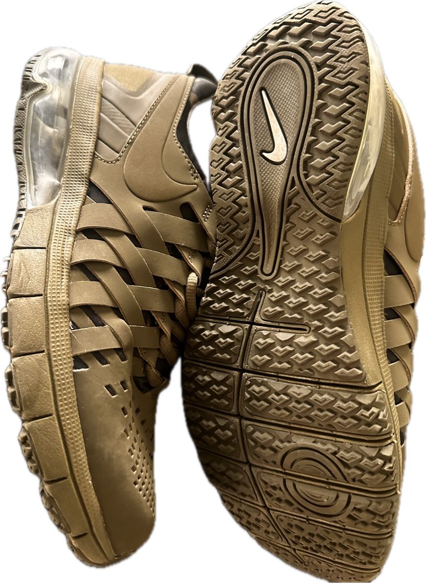 Nike Herrenschuhe: Nike Green – Neu (gemäss Beschreibung) aus Burgdorf von N.O.C. 1