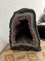 Geode d’améthyste de 3357g