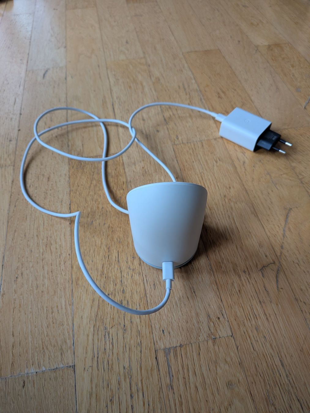 Chargements: Wireless Charger Pixel Snap – D'occasion à Zürich par null8 2