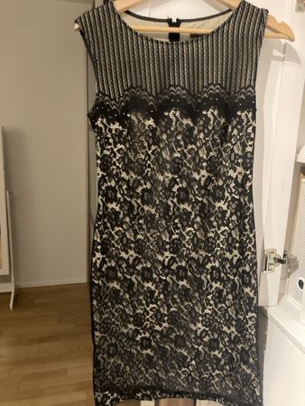 Schönes festliches Kleid, Esprit, Grösse S