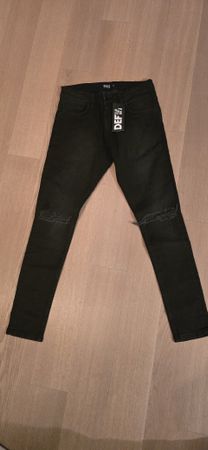 Schwarze DEFSHOP Jeans mit Rissen, Grösse 30 - Neu!