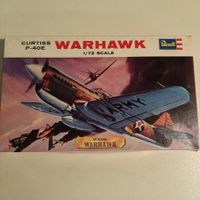 2908 ... Curtiss P-40 E Warhawk ... Revell H-623