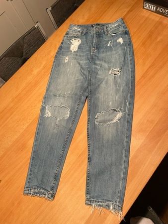Jeans Girlfriend-fit destroyed Gr. XS