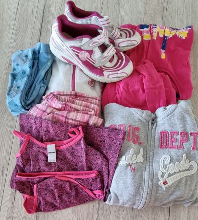 Kleiderpaket für Mädchen gr.134/140