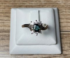 Grüner + Weisser Saphir Ring 💎✨ Silber 925 vergoldet S101
