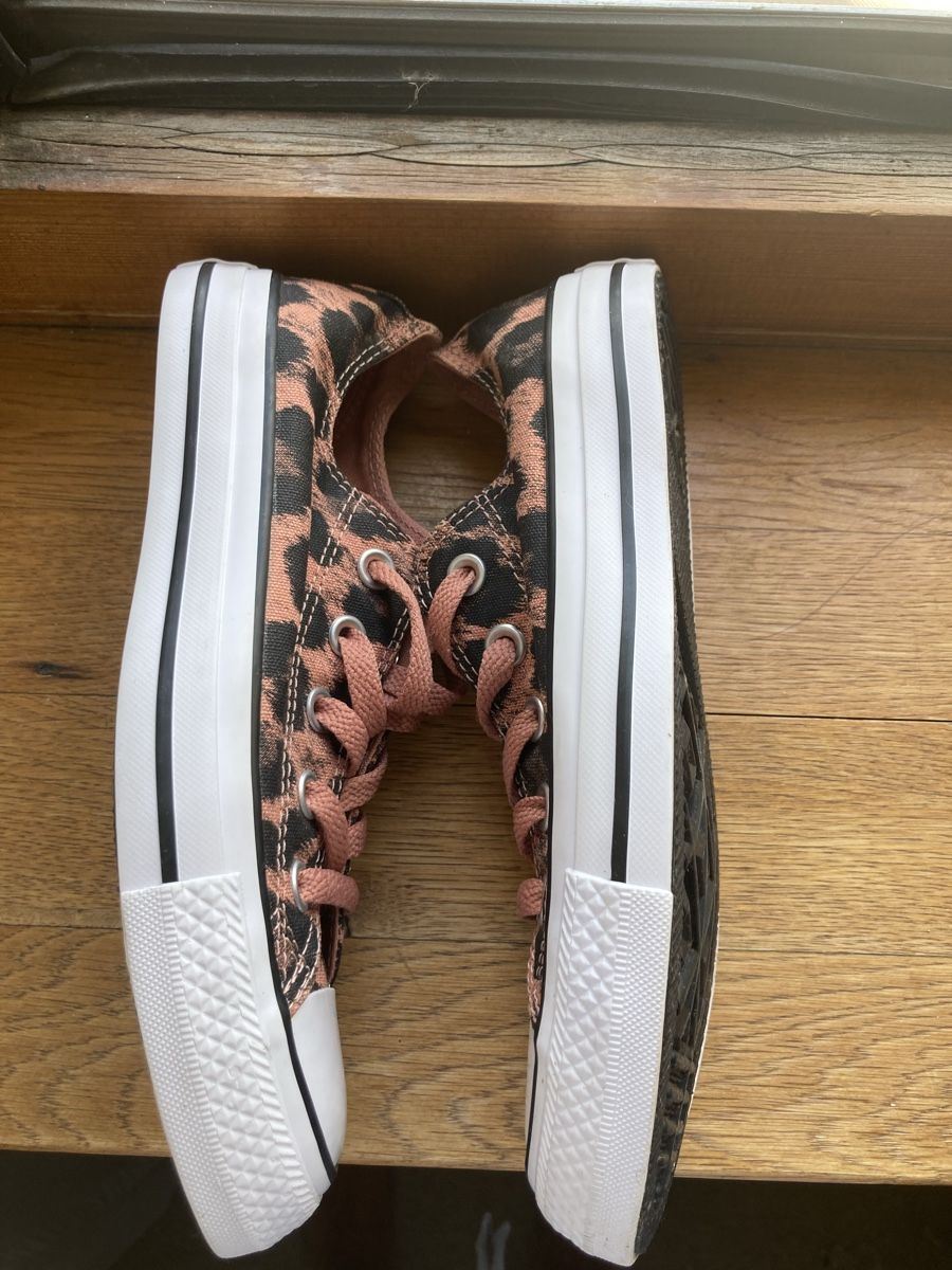 Converse Chaussures femmes: Converse Gr. 36 – D'occasion à Arlesheim par nin_wl82 1
