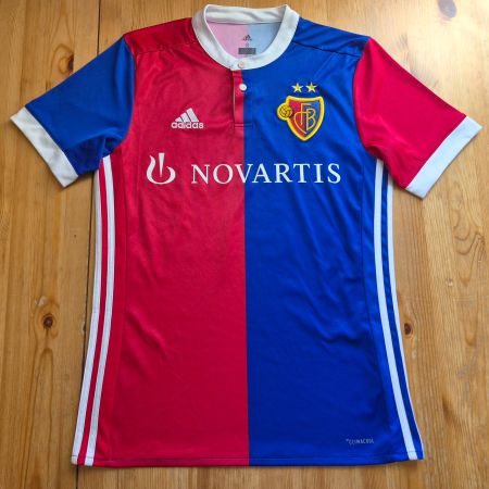 FC Basel Trikot #11 Renato Steffen adidas Gr. S FCB Fussball