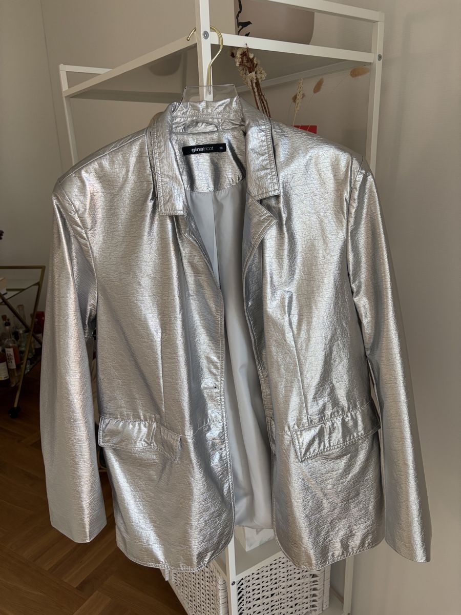 Giacche: Oversized Blazer Kunstleder silber – Usato da Zürich venduto da viv_nevi 2
