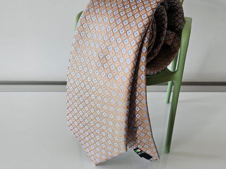 Krawatte gewoben neu und originalverpackt beige