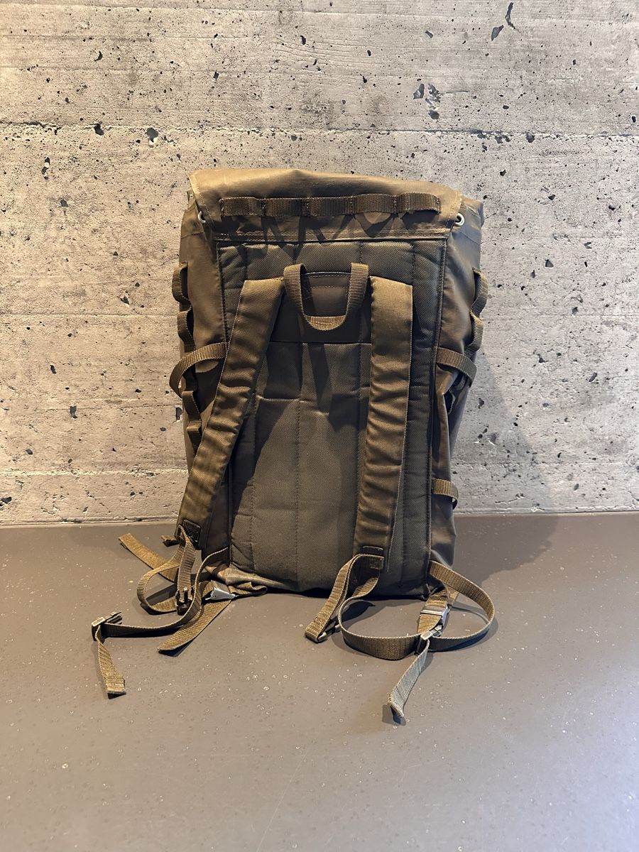Schweizer Armee Zaini: Militärrucksack 90 – Usato da Ilanz venduto da daria007 5