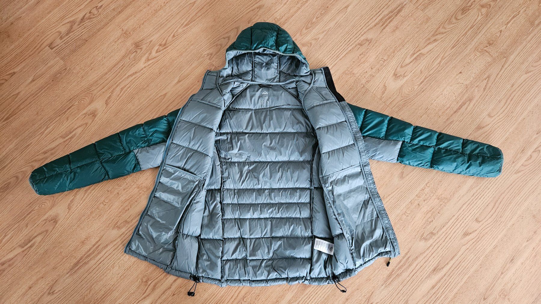 Giacche: Daunenjacke – Usato da Rotkreuz venduto da Rolv.522 2