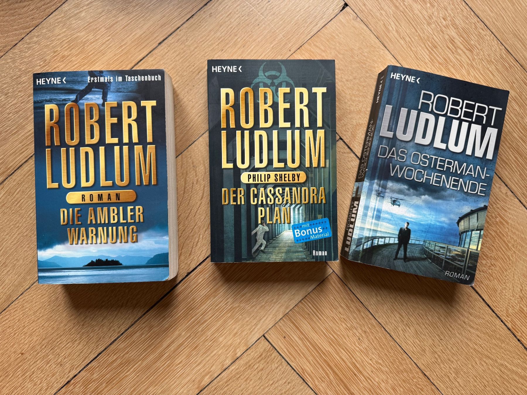 Bücher: Romane von Robert Ludlum – Gebraucht aus Niederteufen von adeca02