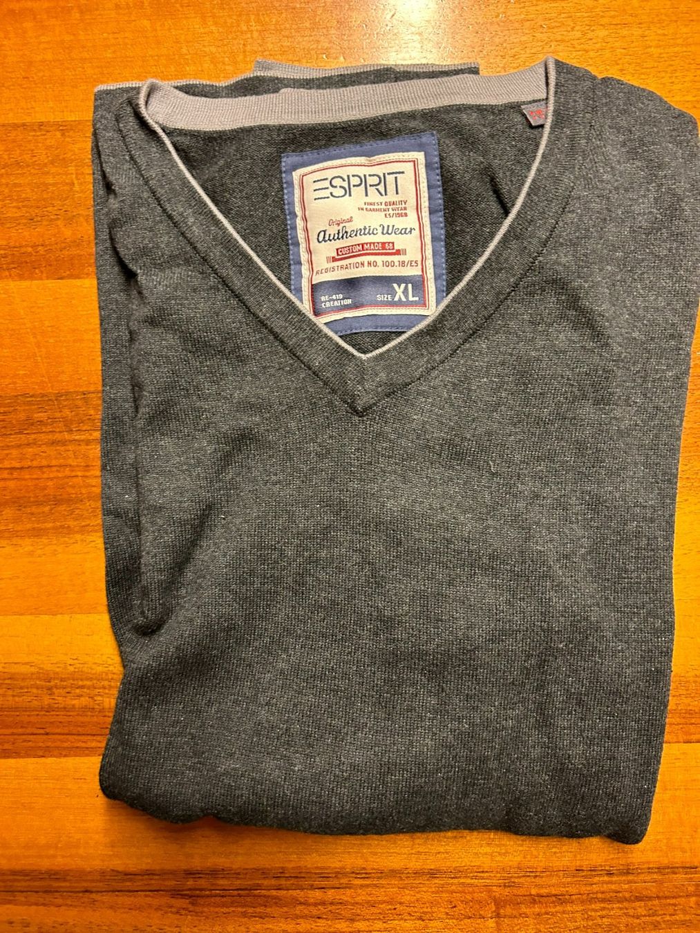 Esprit Maglioni & Felpe: Herrenpullover von Esprit Dunkelgrau, Gr. XL – Usato da Root venduto da Bazli 2