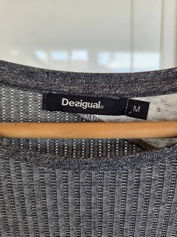 Desigual Vestiti: Kleid von Desigual Grösse M – Usato da Richterswil venduto da Cputoaster 3