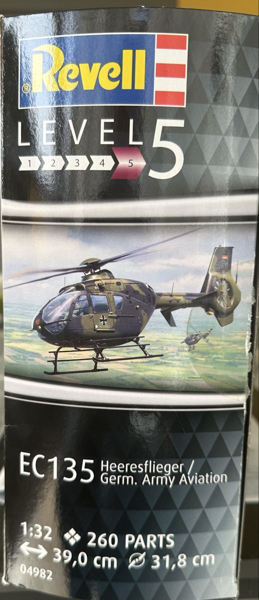 Revell Modellbausätze & Standmodelle: Revell Modelhubschrauber – Neu (gemäss Beschreibung) aus Egerkingen von Claudia_Flury 5