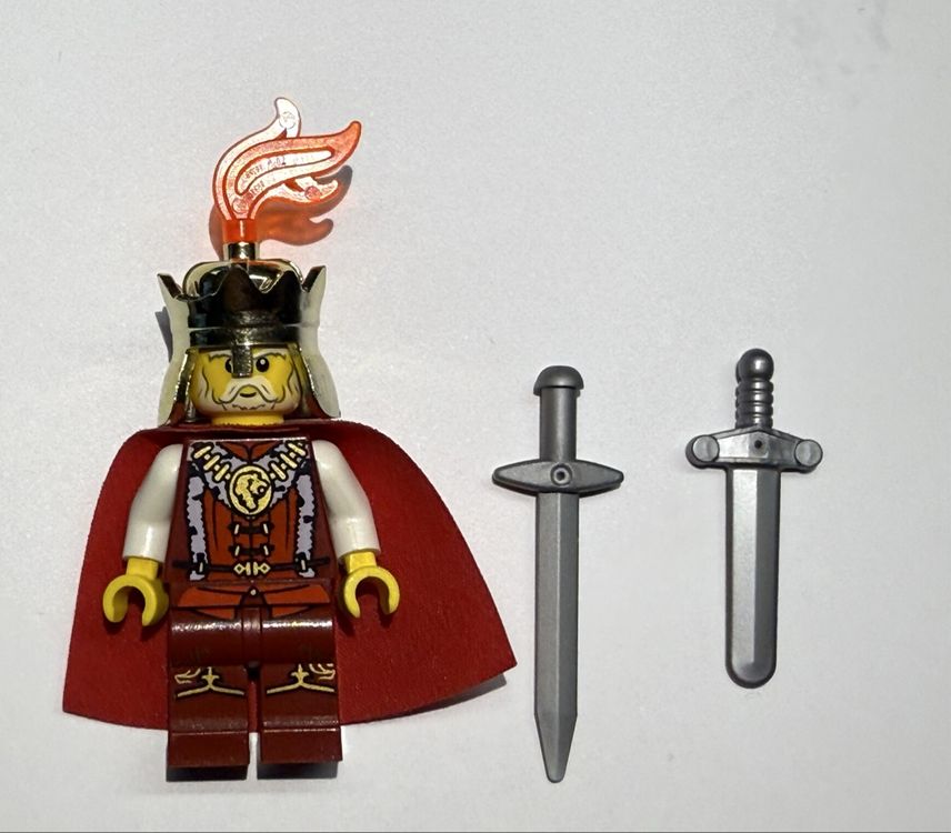 1 Lego Ritter Figur König mit 2 Schwertern (Gebraucht) in Rheinfelden ...