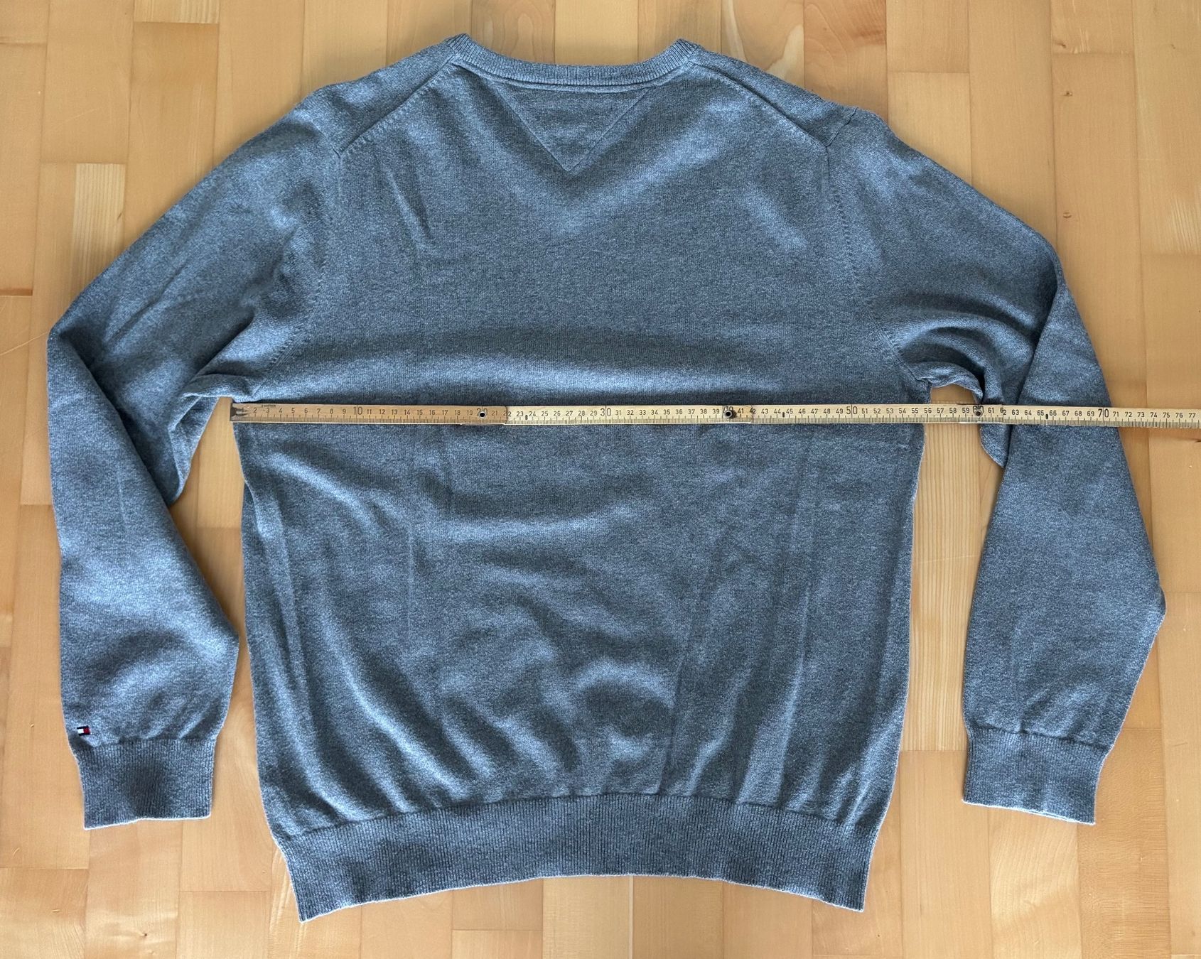 Tommy Hilfiger Pullover & Sweatshirts: Pullover Tommy Hilfiger – Gebraucht aus Winterberg ZH von vanilleinspiration 5