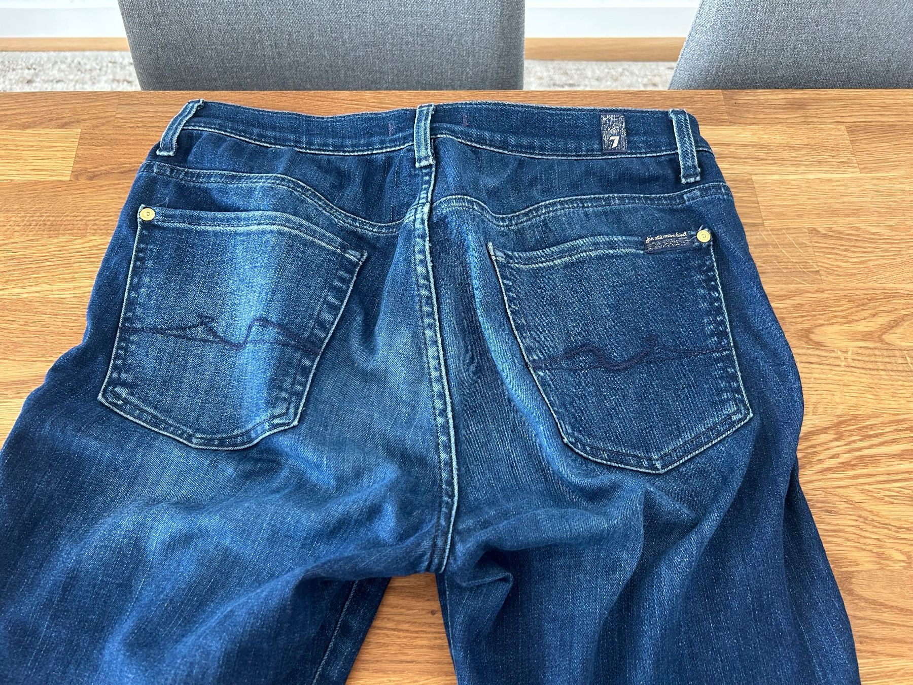 Mankind Jeans: 7 For All Mankind Jeans: Gr. 31, blau – Gebraucht aus Basel von Interstellar85 3