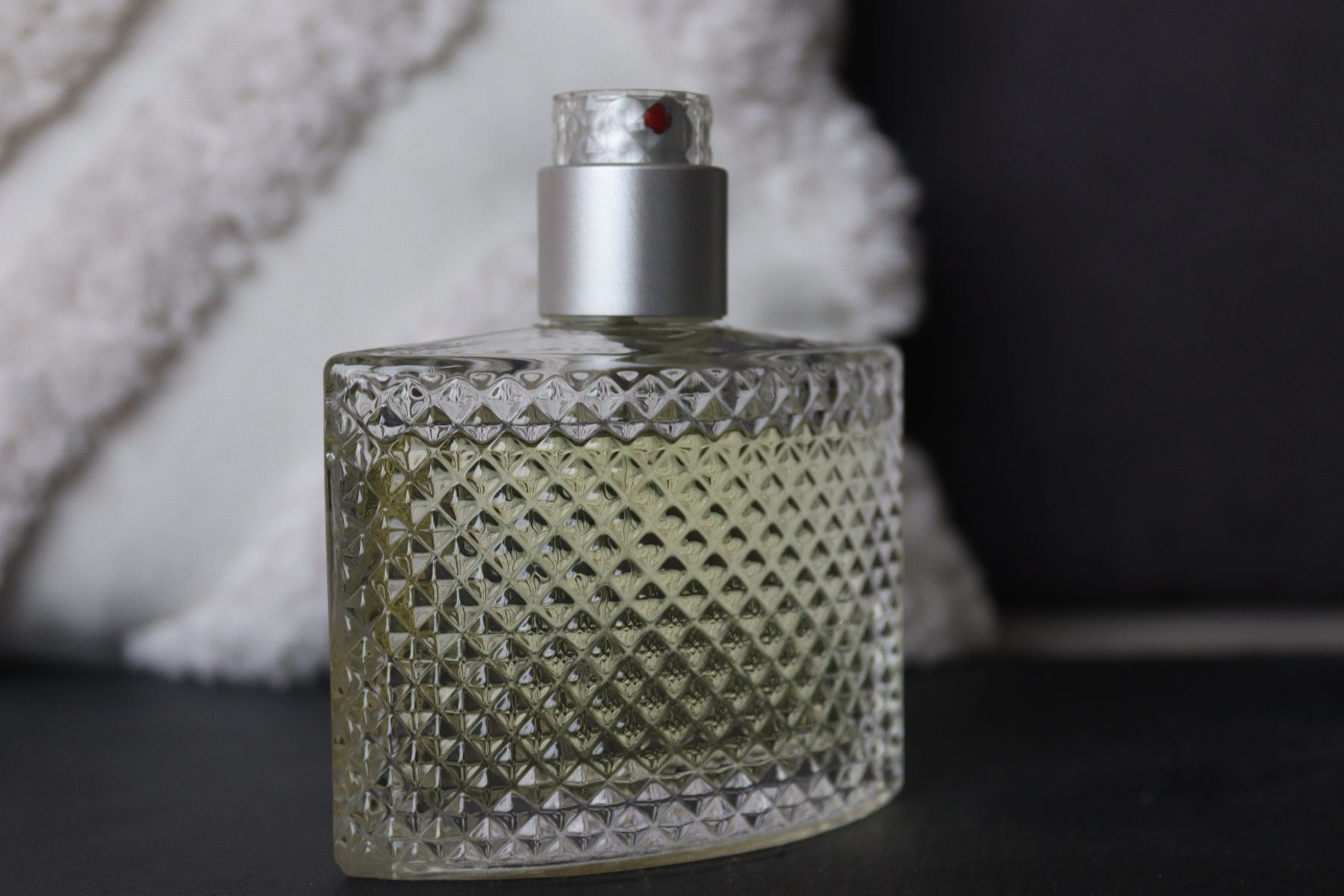 Profumi & Eau de Toilette: James Bond 007 Cologne Eau de Cologne 50ml – Nuovo (secondo la descrizione) da Dänikon ZH venduto da tug_m9b6 1