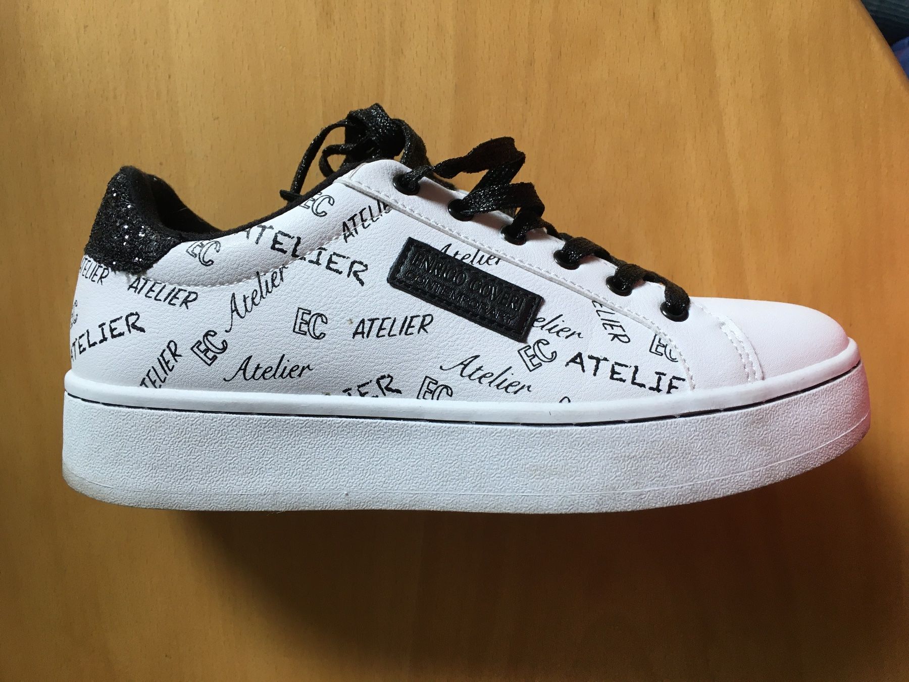 Scarpe da donna: Sneaker – Usato da Langnau i. E. venduto da luzzy007