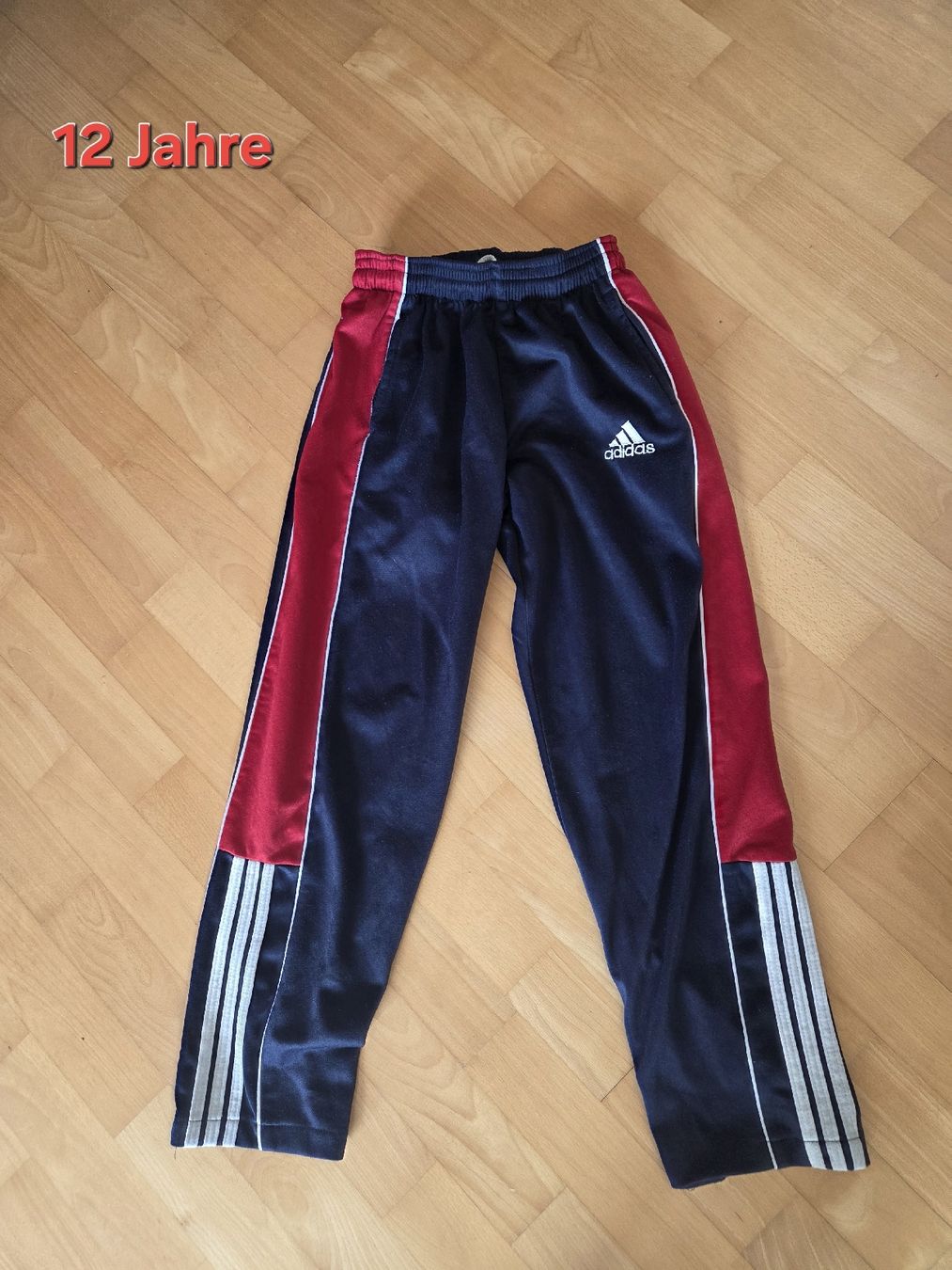 Adidas Pantaloni: Hose Trainerhose Adidas – Usato da Birr venduto da SonjaB84