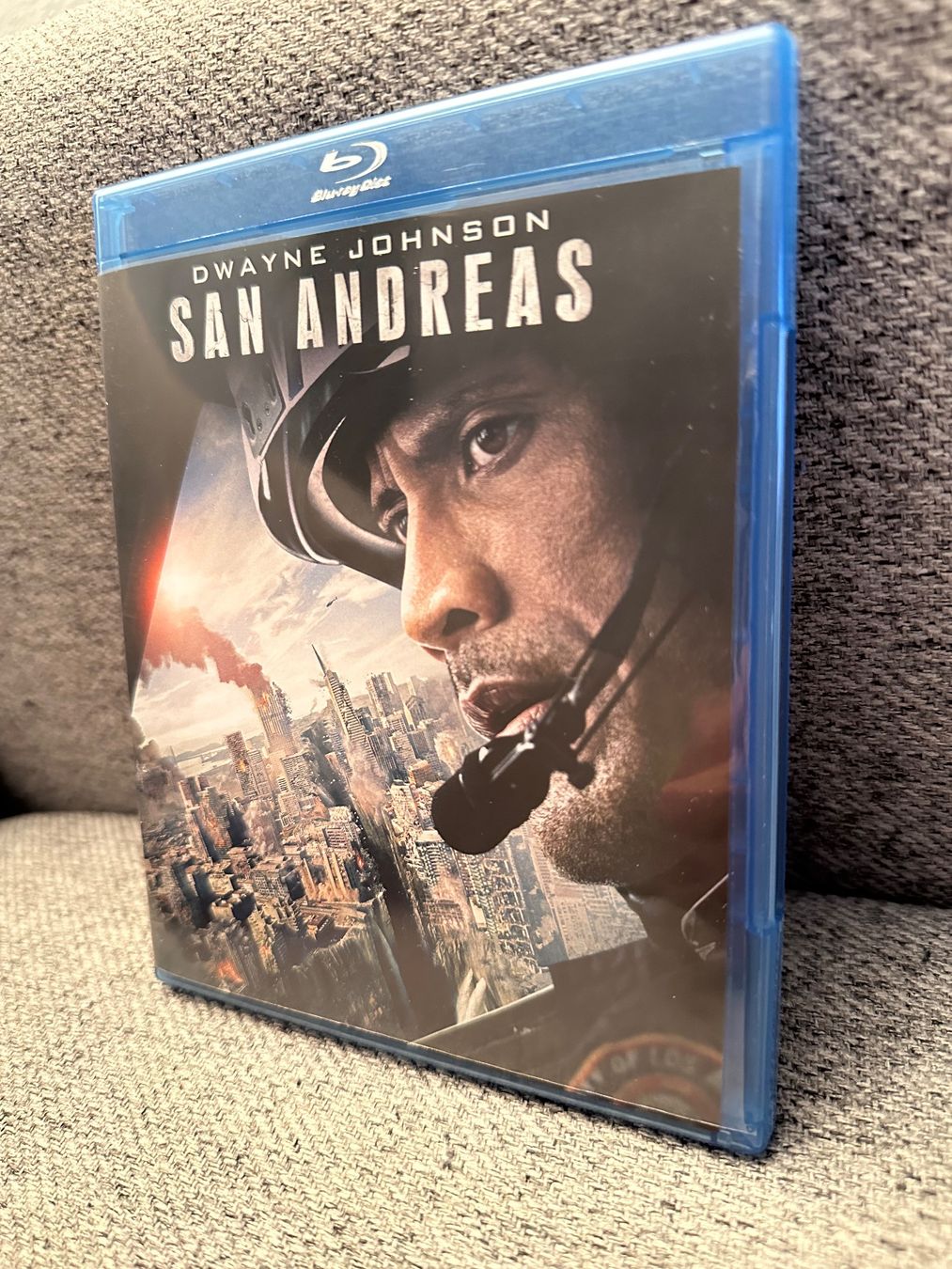 Tous les DVDs: San Andreas (Blu-ray) – D'occasion à Langenthal par beli-1980