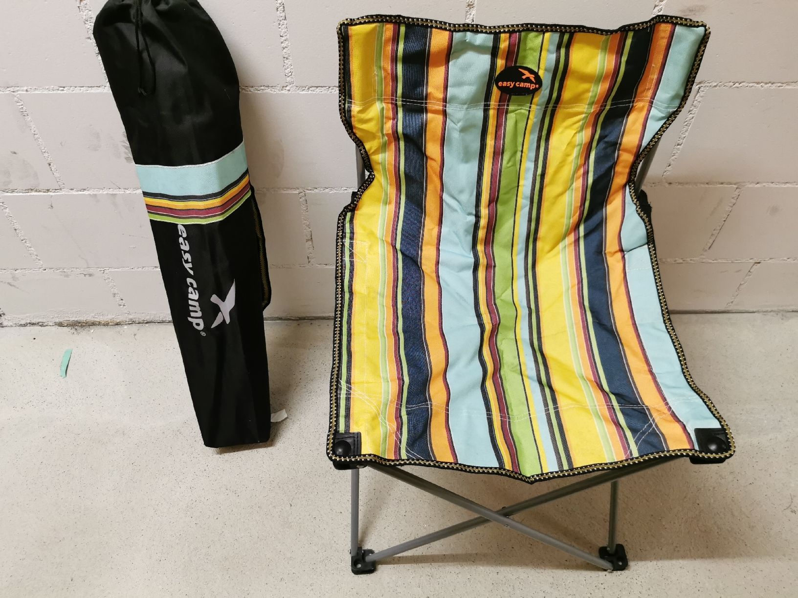 Stühle: 2 Easy Camp Faltstühle, – Gebraucht aus Wohlen AG von Mica1 2