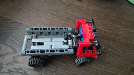 Lego Technic Bausatz, 4 Modelle, ideal für Tüftler!
