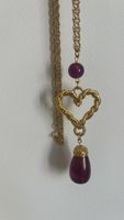 VINTAGE GOLD FINISH VIOLET LUCITE PENDANT LONG CHAIN BY AVON