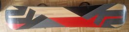 Snowboard K2 163 wide neuf jamais servi