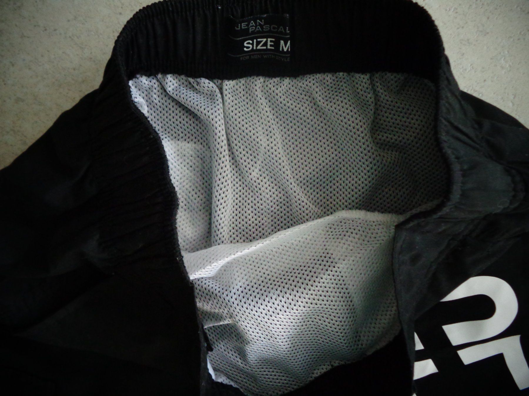 Pantaloni: BADEHOSE GR.M – Usato da Rotkreuz venduto da Samballi 1